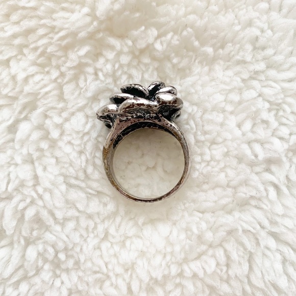 Rustic rose ring🌹 - Picture 4 of 5